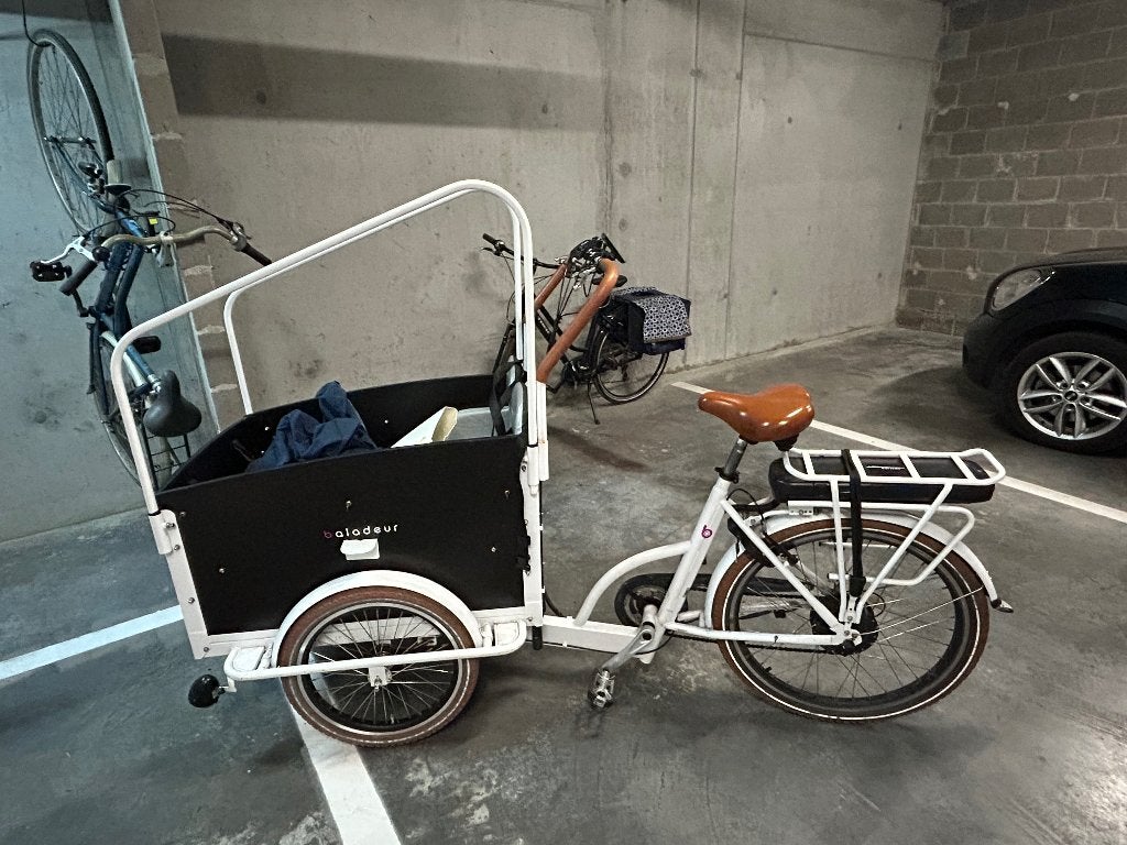 Bakfiets elektrisch Baladeur, Fietsen en Brommers, 4 kinderen of meer, Gebruikt, Elektrisch, Ophalen