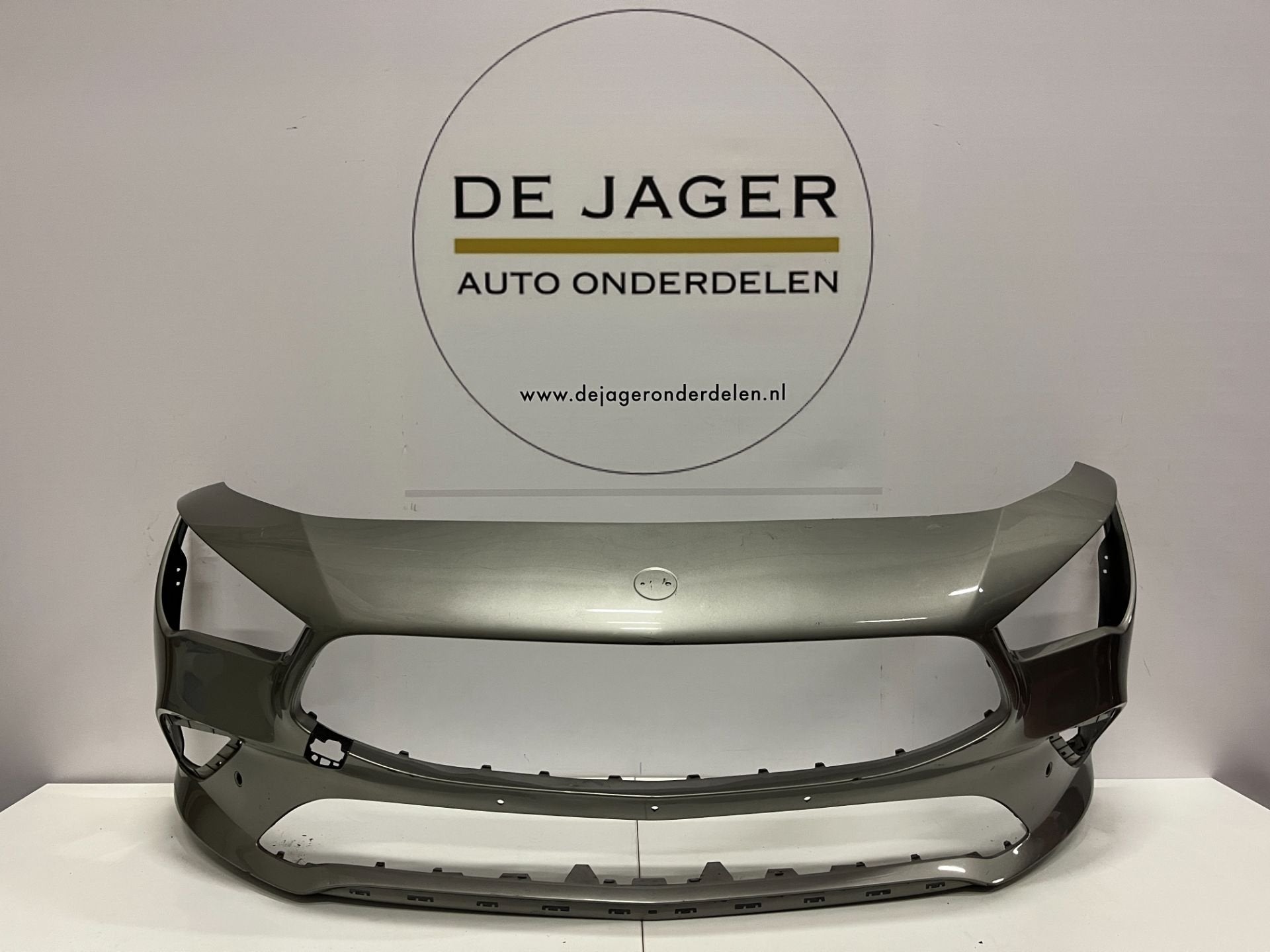 MERCEDES W118 CLA VOORBUMPER BUMPER PDC 2019-, Gebruikt, Mercedes-Benz AG, Voor, Mercedes-Benz