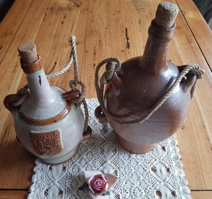Gres kruik met touw, Willy Biron, Belgie, Bouillon, mancave, Antiek en Kunst, Ophalen of Verzenden