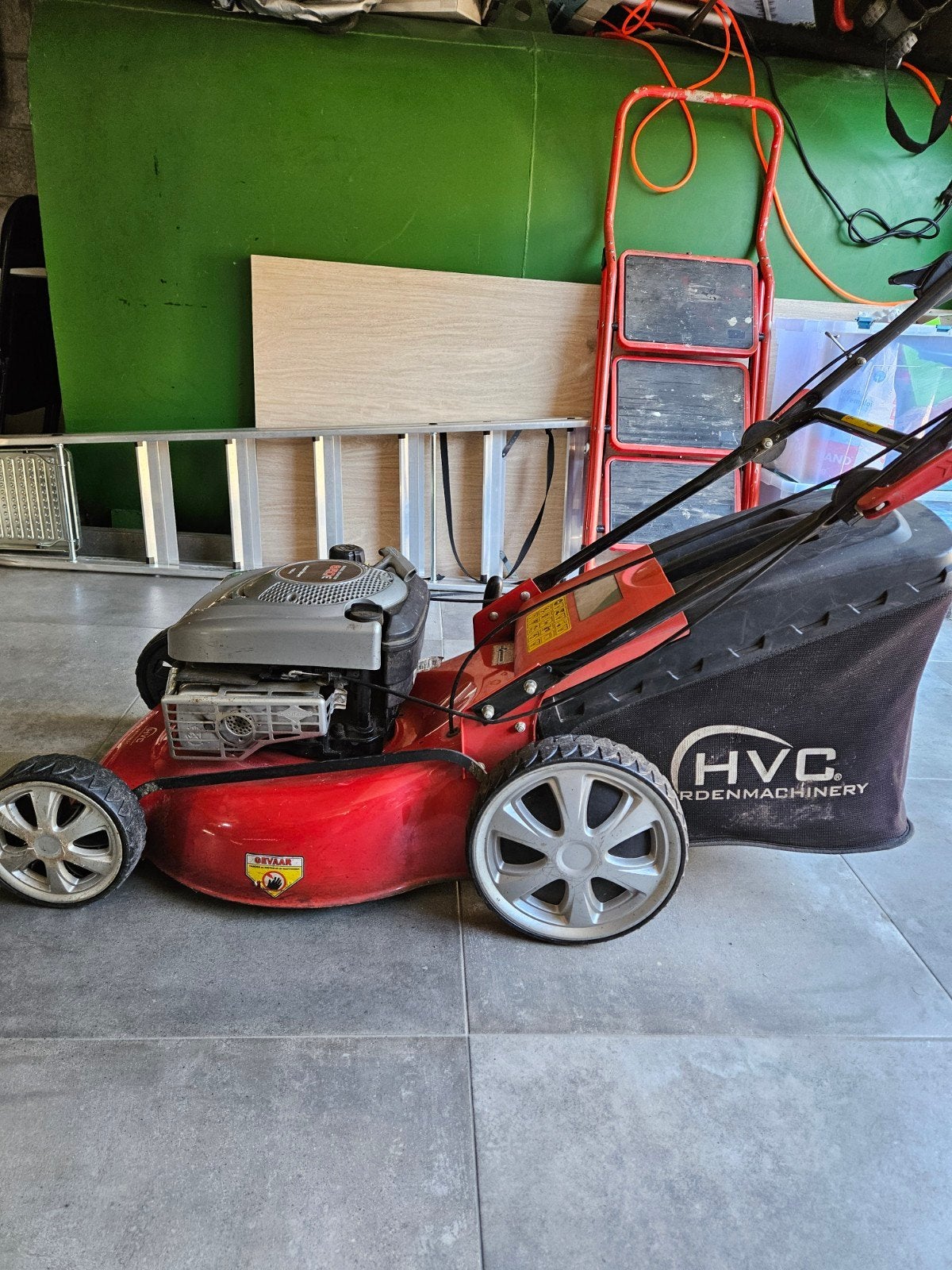 grasmachiene HVC, Tuin en Terras, Ophalen of Verzenden