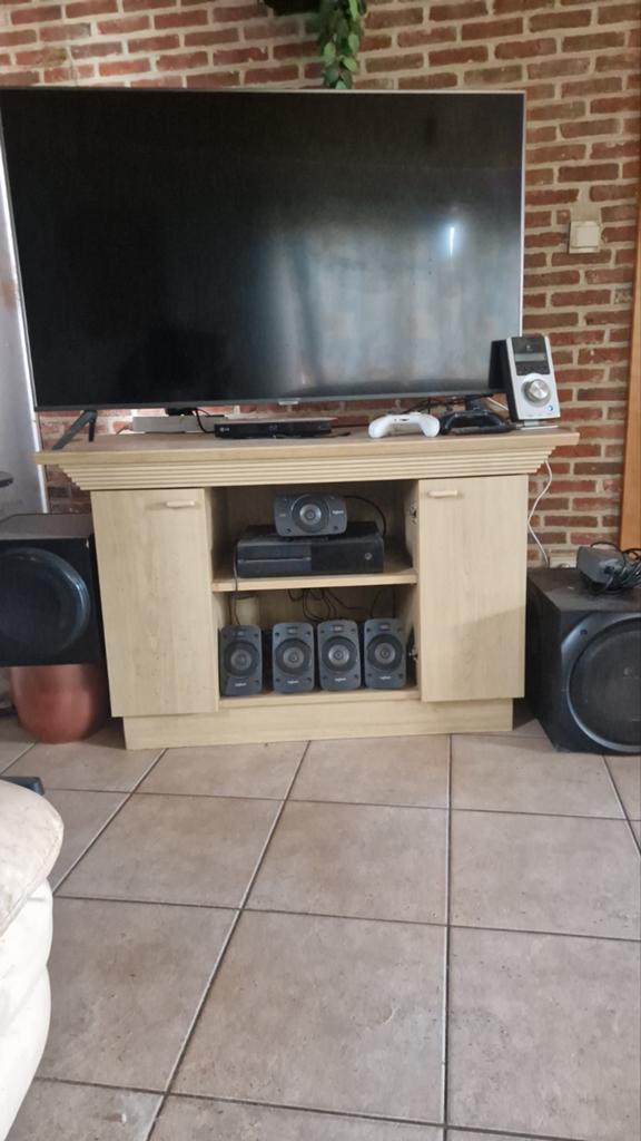 Tv meubel, Ophalen