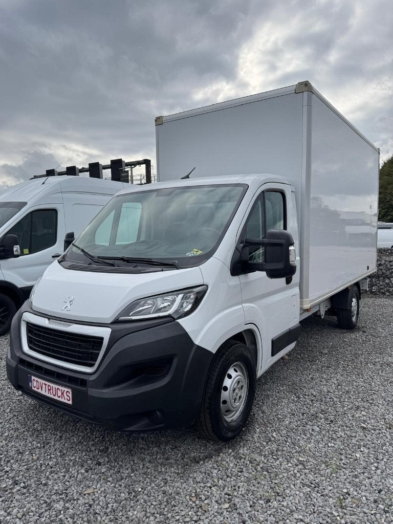 Peugeot Boxer Gesloten Laadbak | 2023 | 62.000 km, Voorwielaandrijving, Euro 6, 4 cilinders, 3000 kg