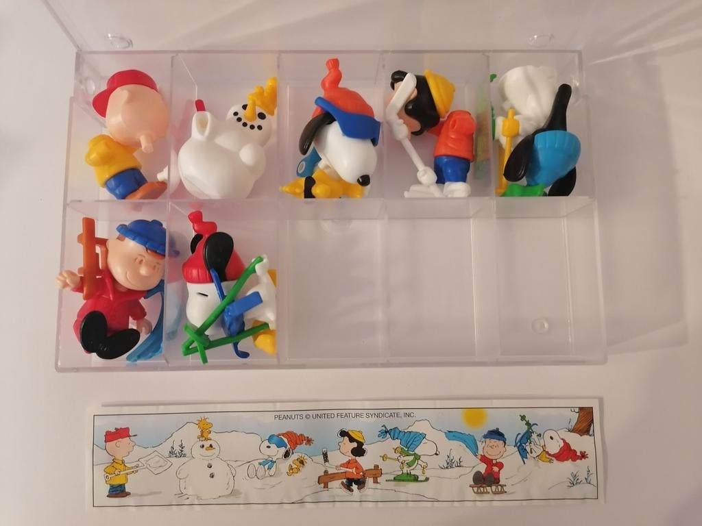 FIGURINES PEANUTS ET FIGURINES CALIMERO KINDER SURPRISE, Verzamelen, Ophalen