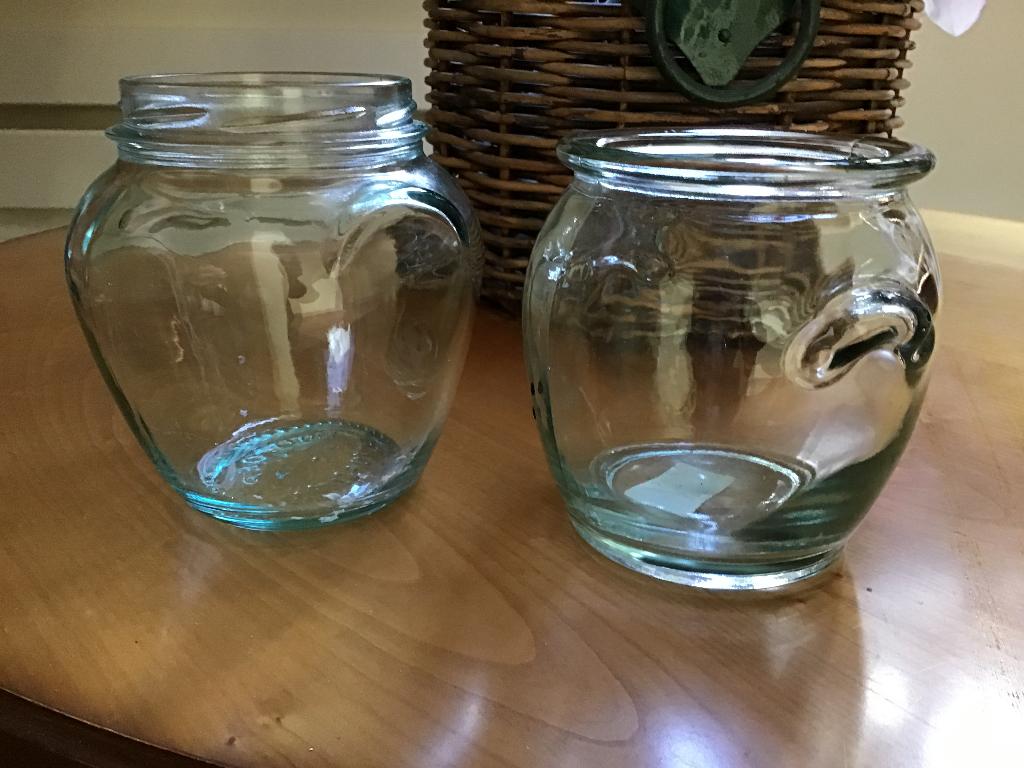 2 grote stevige glazen bokalen, Huis en Inrichting, Ophalen of Verzenden, Zo goed als nieuw, Glas, Overige typen
