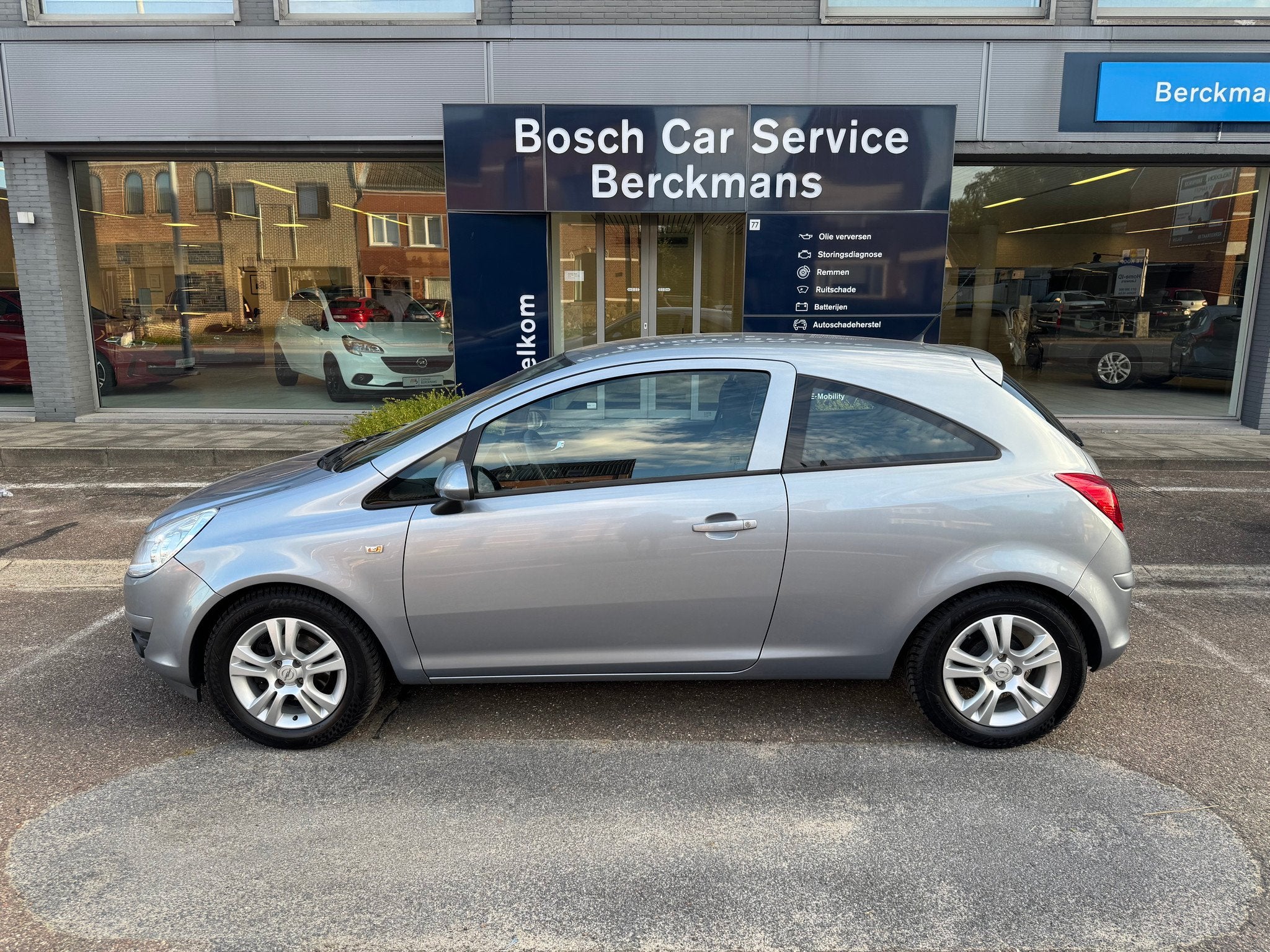 Opel Corsa Enjoy 1.3 Diesel, Auto's, Stof, https://public.car-pass.be/vhr/a5e38dcc-5022-447f-87f1-96f769d6b360, 4 cilinders, 109 g/km