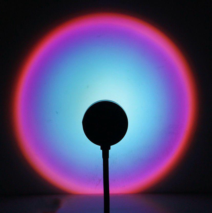 Lampe - coucher de soleil - bleu/violet  - port USB - 5€, Enlèvement