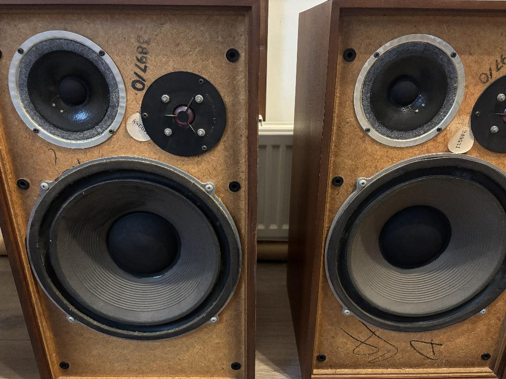 Wharfedale Dovedale 3 vintage luidsprekers, Audio, Tv en Foto, Luidsprekerboxen, Ophalen, Gebruikt, Minder dan 60 watt, Overige merken