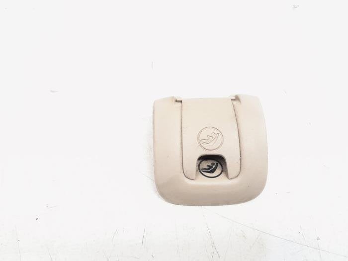 Isofix steun van een Audi Q5, Gebruikt, -, -, -