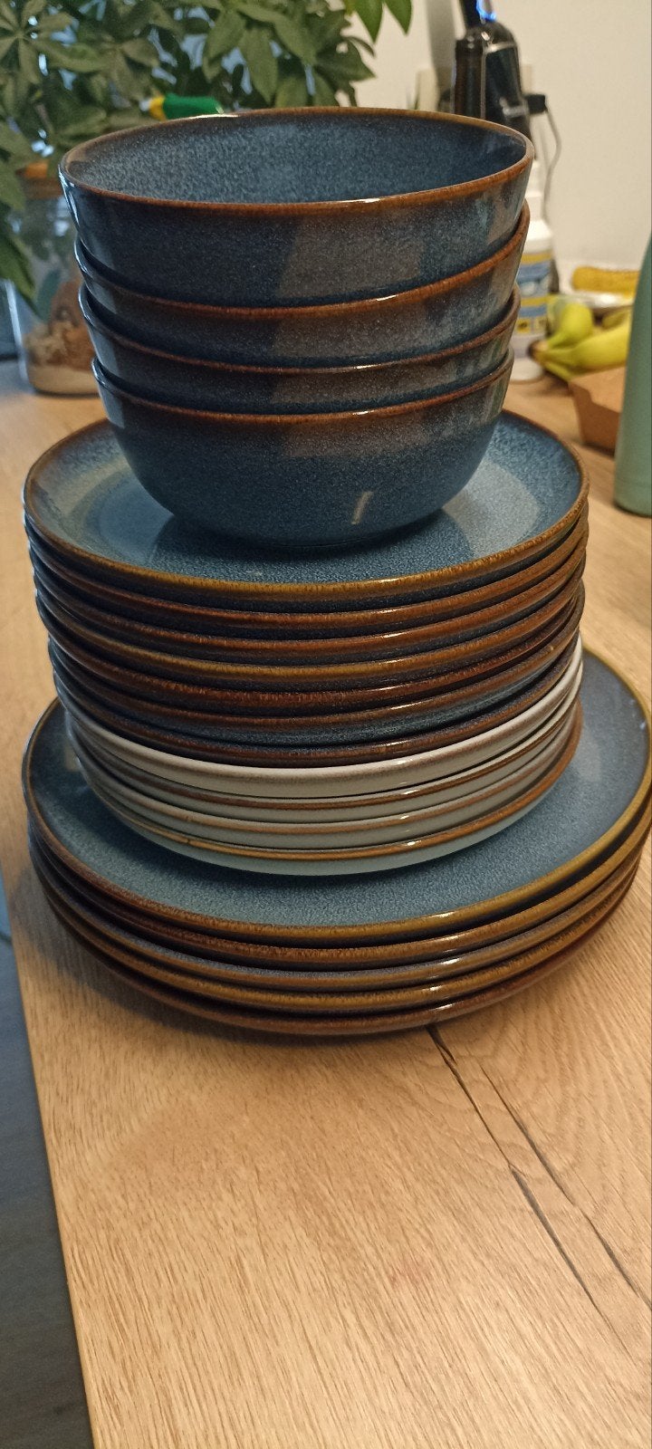 Servies - handig voor student, Huis en Inrichting, Keuken | Servies, Ophalen, Gebruikt, Bord(en)