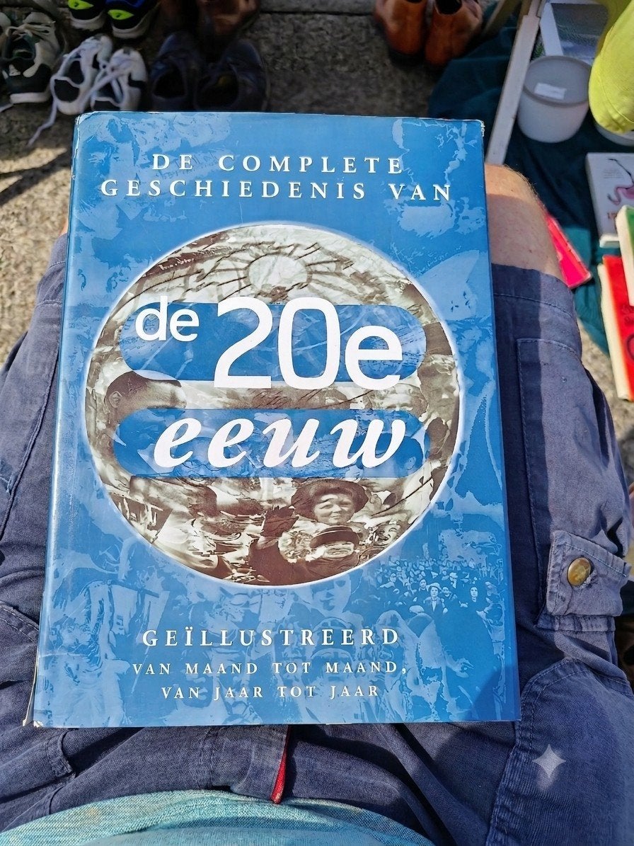 De geillustreerde geschiedenis van de twintigste eeuw, Enlèvement ou Envoi, S. Adams