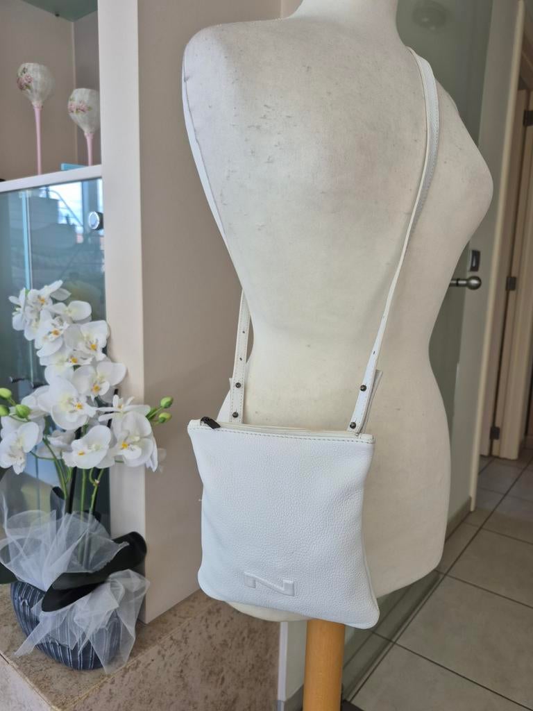 NATHAN  wit LEDER handtas, Handtassen en Accessoires, Tassen | Damestassen, Verzenden, Wit, Handtas