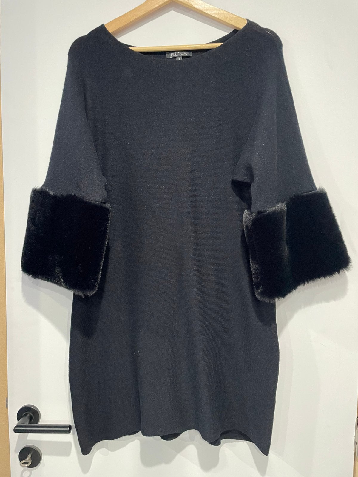Zwart kleedje - Ella Italia - TU, Kleding | Dames, Grote Maten, Ophalen, Zo goed als nieuw, Zwart