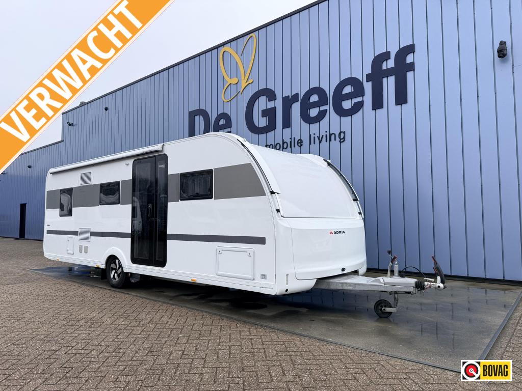 Adria Alpina 663 PT, Caravans en Kamperen, Caravans, Bedrijf, tot en met 6, 1500 - 2000 kg, Adria, Overige typen, 7 tot 8 meter