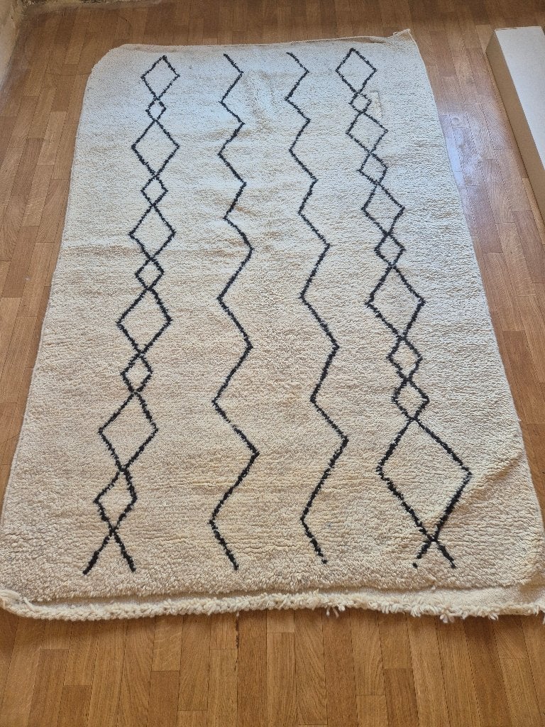 +++ Beni Ouarain Berber tapijt 245x155 bijna nieuw +++, Minimaliste scandinave beni ouarain, 150 tot 200 cm, 200 cm of meer, Ophalen of Verzenden