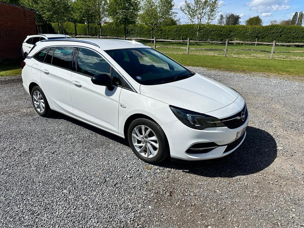 Opel Astra Sports Tourer, Auto's, Voorwielaandrijving, Stof, Wit, 5 deurs
