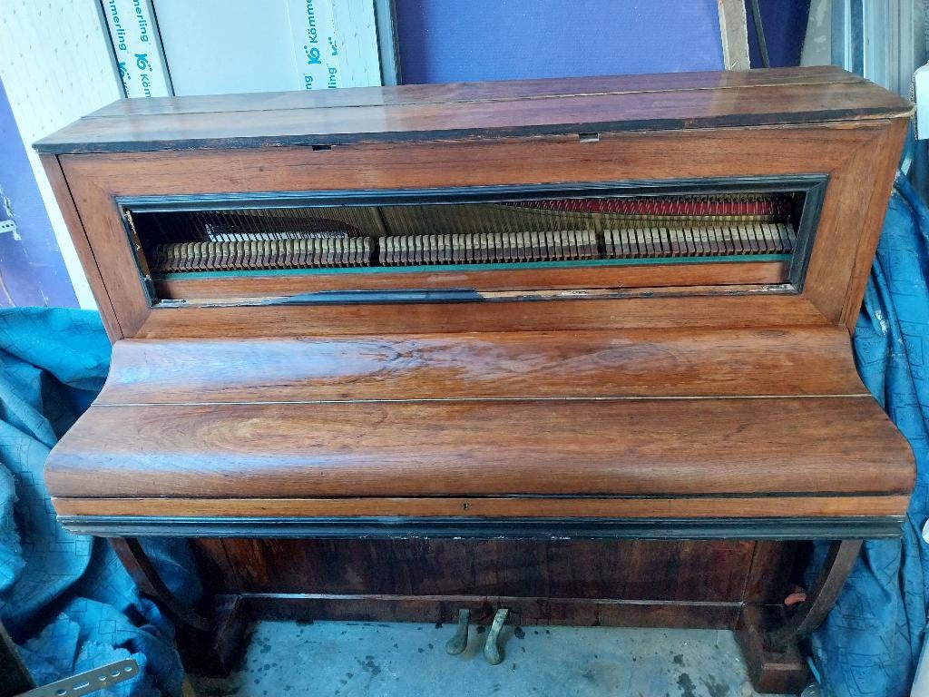Piano à vendre Staub Paris Médailles d’or, Musique & Instruments, Pianos, Enlèvement, Utilisé, Brun, Piano