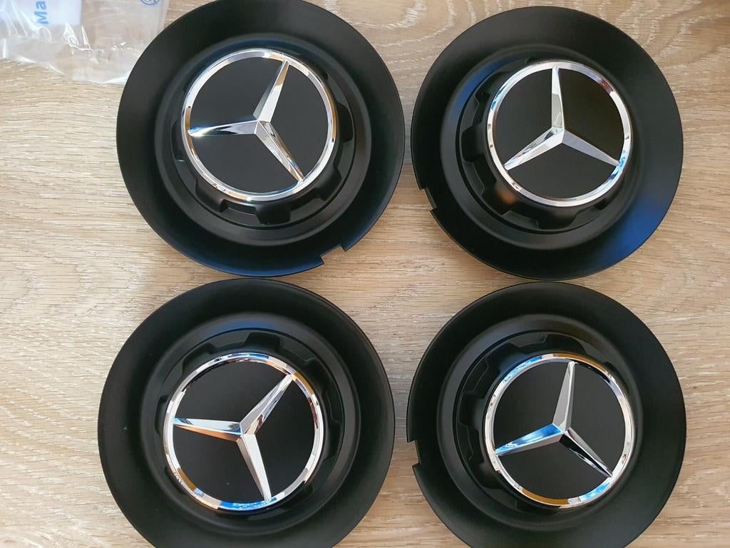 Mercedes Amg velgen naafdoppen diameter 146 mm, Auto-onderdelen, Ophalen of Verzenden, Nieuw, Mercedes-Benz
