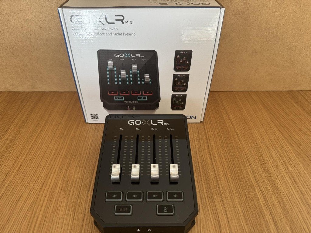 TC Helicon GoXLR Mini – Audio-interface compleet + doos, Ophalen, Gebruikt, Minder dan 5 kanalen, Microfooningang