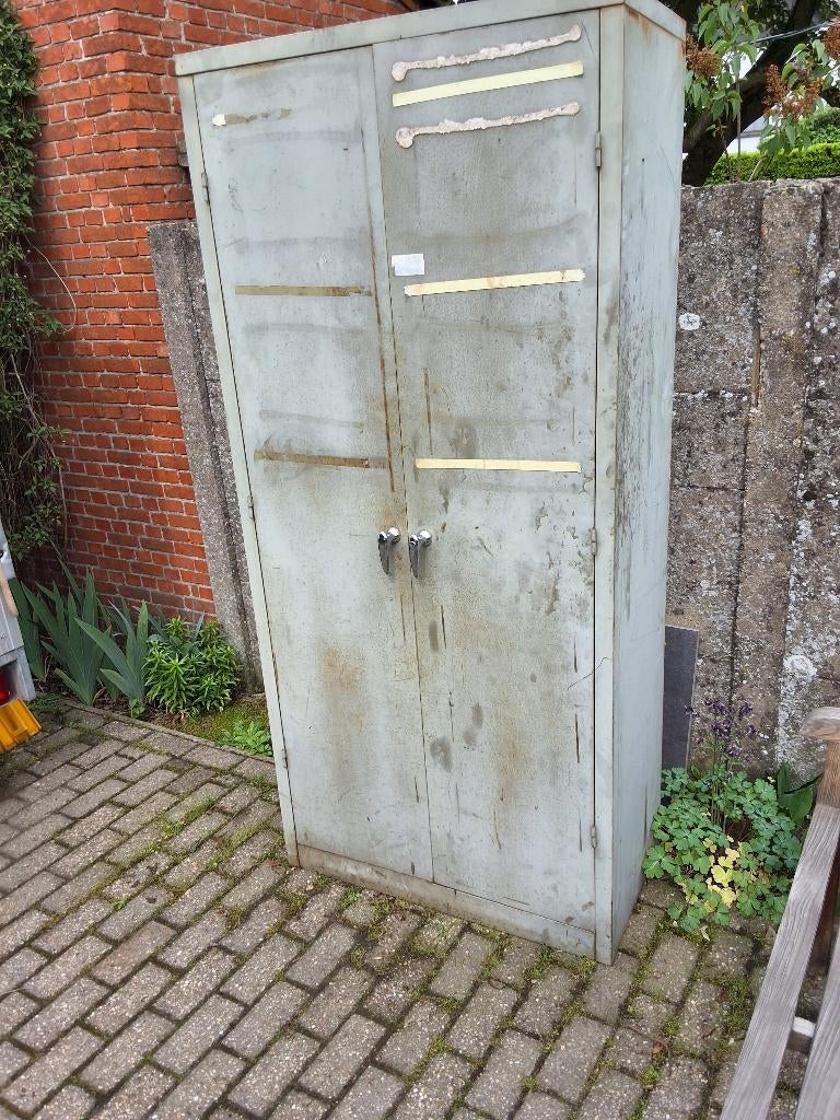 Metalen kast, Ophalen, Gebruikt, 200 cm of meer, 50 tot 100 cm