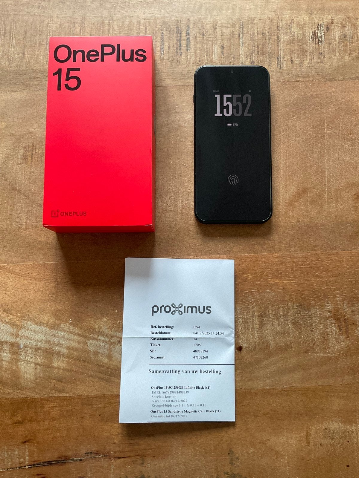 OnePlus 15, 256GB + OnePlus watch 3 (43mm), Télécoms, Classique ou Candybar, Comme neuf, Enlèvement, Sans abonnement