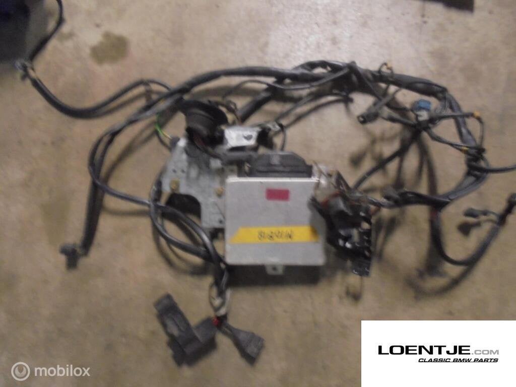 Motorkabelboom BMW e30 318i m10 met ecu, Enlèvement ou Envoi, Utilisé, BMW, BMW