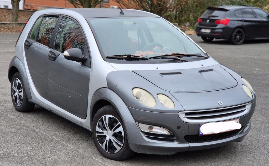 Smart forfour 13ess 70kw 180.000km airco 1700€, Autos, Smart, Achat, ForFour, Boîte manuelle, 1300 cm³
