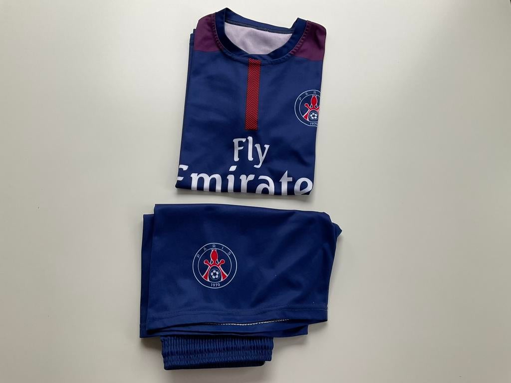 Voetbalsetje maat 152, Kinderen en Baby's, Kinderkleding | Maat 152, Ophalen of Verzenden, Gebruikt, Jongen