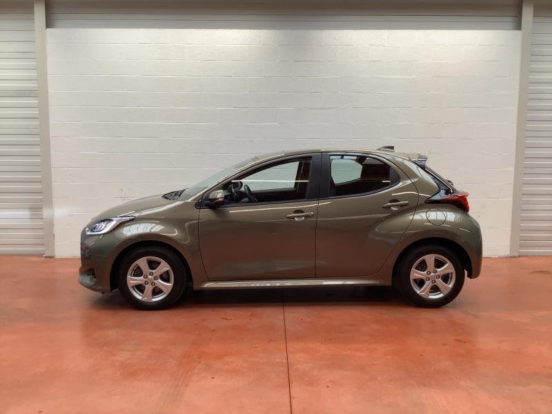 Toyota Yaris 1.5 Iconic Toyota Yaris 1.5 Iconic 68kw, Achat, Euro 6, Autres couleurs, 5 portes