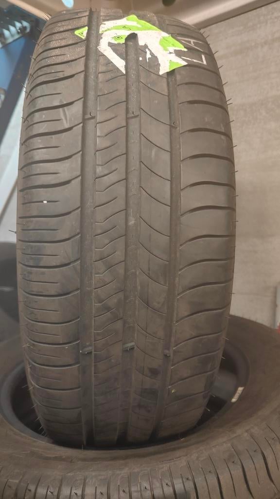2 occasie banden Michelin 205/60r16 40€ per stuk met montage, Ophalen