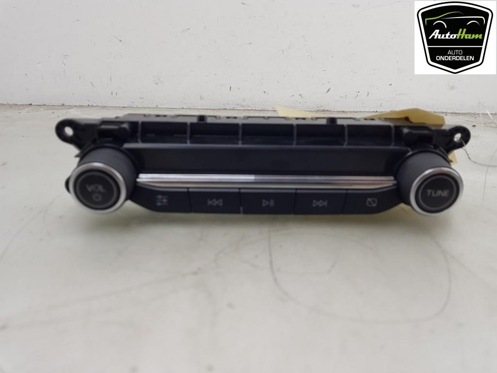 PANNEAU DE COMMANDE RADIO Ford Focus 4 Wagon, Utilisé, Ford