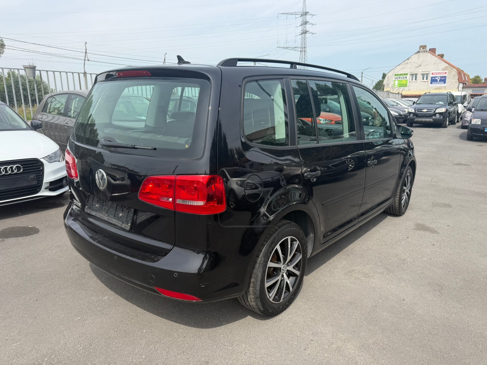 VW TOURAN BENZINE1.2 Eu5b, Auto's, Volkswagen, Euro 5, Parkeersensor, 1198 cc, Bedrijf