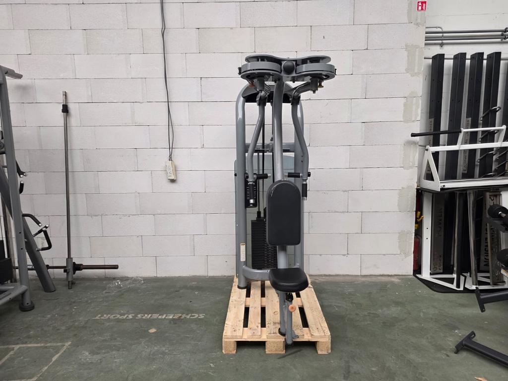 ÉQUIPEMENT DE FITNESS MATRIX, Enlèvement, Comme neuf