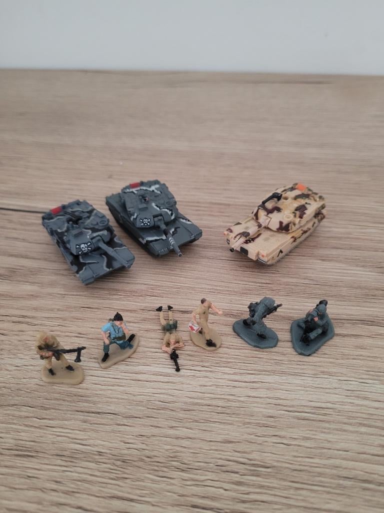 Micro machines military M1A1 tank vintage galoob, Hobby en Vrije tijd, Ophalen of Verzenden