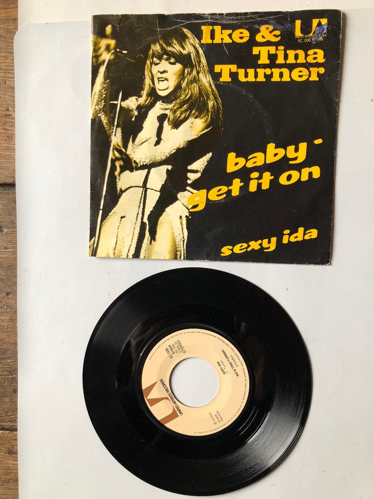 Ike & Tina Turner: baby get it on (1978), Cd's en Dvd's, Vinyl Singles, Verzenden, Zo goed als nieuw