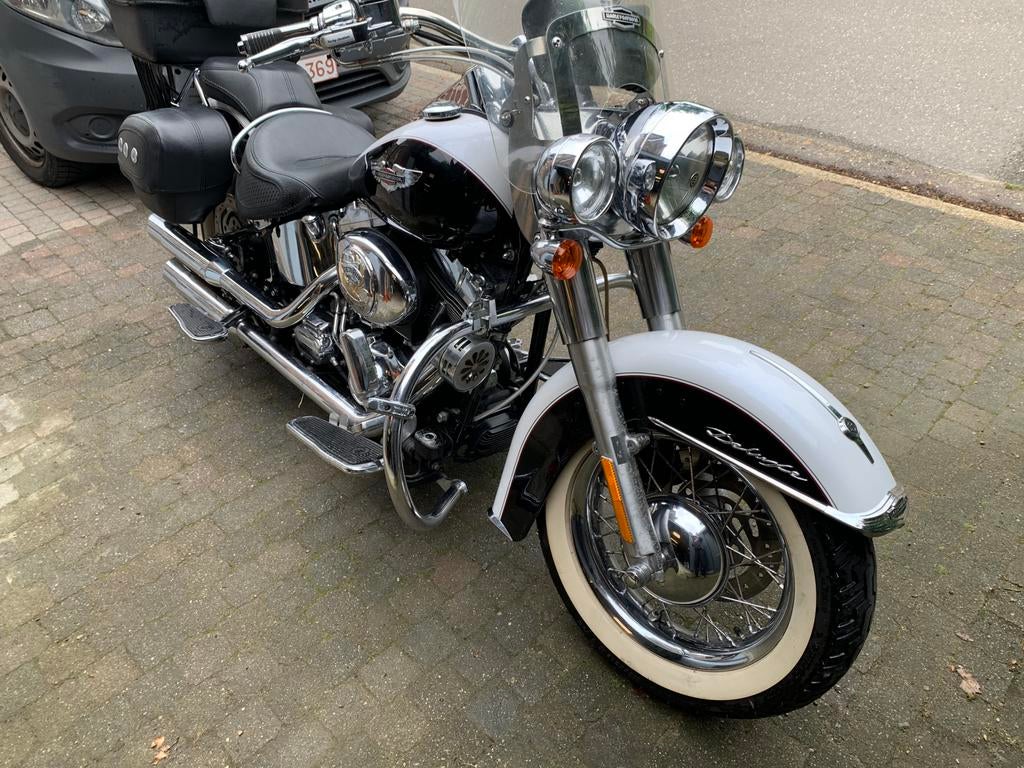 Harley softail  deluxe bj2006 1450cc 13.000euro, Motoren, Motoren | Harley-Davidson, 2 cilinders, Occasion, Particulier, Handgeschakeld