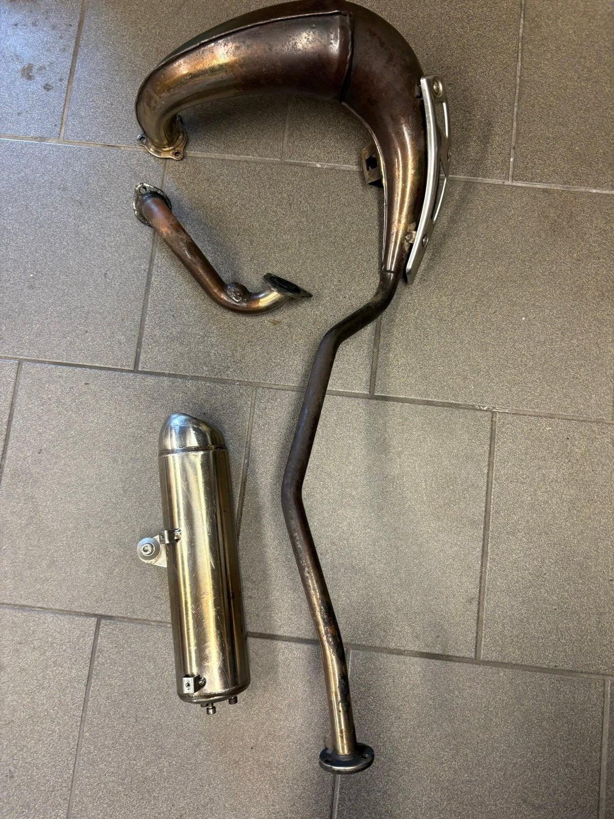 Originele derbi uitlaat, Motoren, Ophalen of Verzenden, Gebruikt