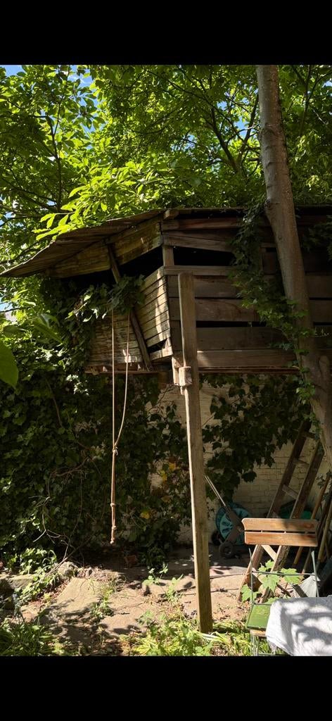 Boomhut van hout, Jardin & Terrasse, Abris de jardin, Utilisé, Cabane en bois, Bois, 250 à 300 cm, 200 à 400 cm, Sans fenêtres