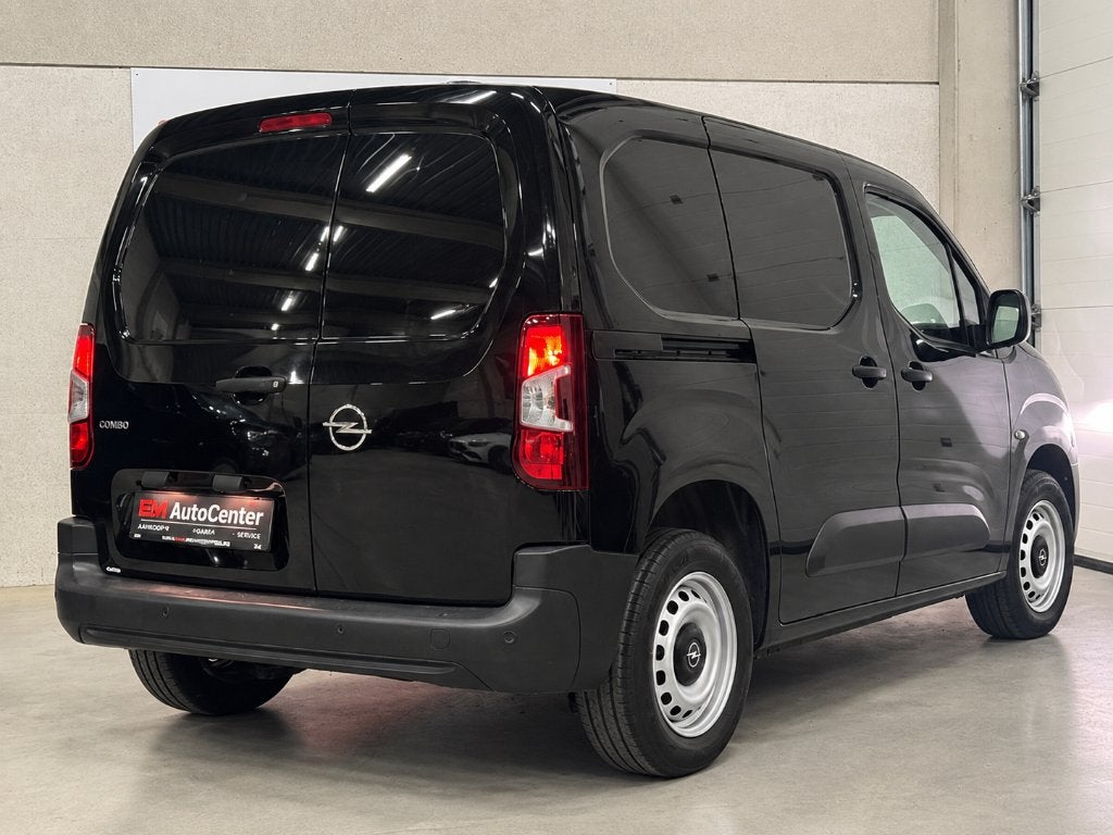Opel Combo 1.5 TD Lichte vracht 102 PK CarPlay-Airco-PDC-..., Auto's, Stof, 4 cilinders, https://public.car-pass.be/vhr/9c278685-8d0e-4eac-939a-7545540c74e2