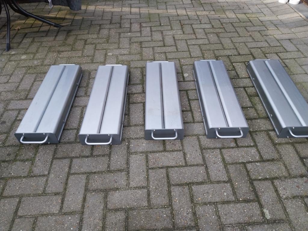 Aluminium contragewichten, Ophalen