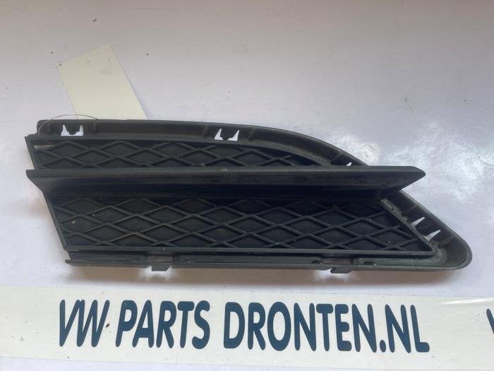Pare-chocs grille d'un BMW 3-Serie, -, 3 mois de garantie, Utilisé, -