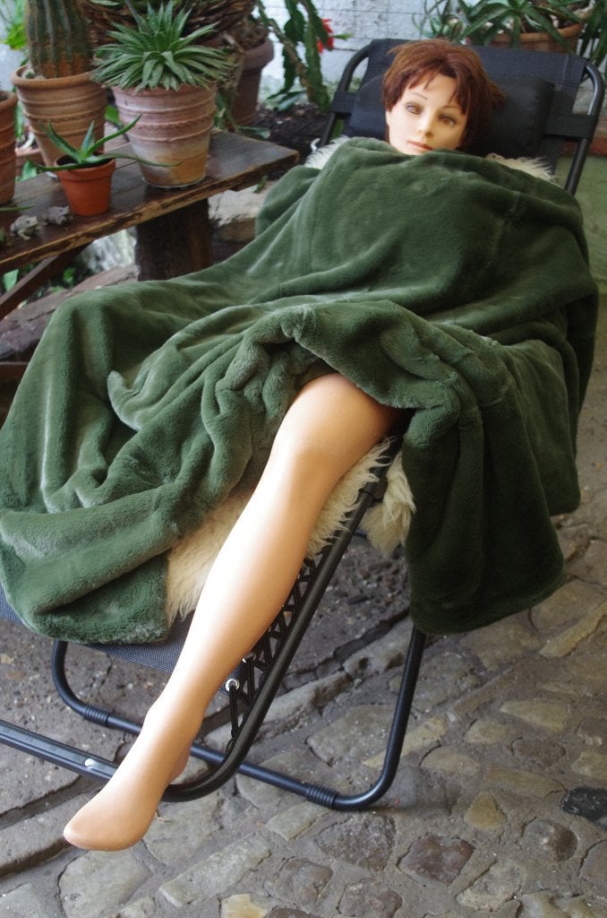 Nieuwe plaid in pels, Huis en Inrichting, Woonaccessoires | Plaids en Woondekens, 125 cm, Nieuw, Imitatiebont, 150 cm
