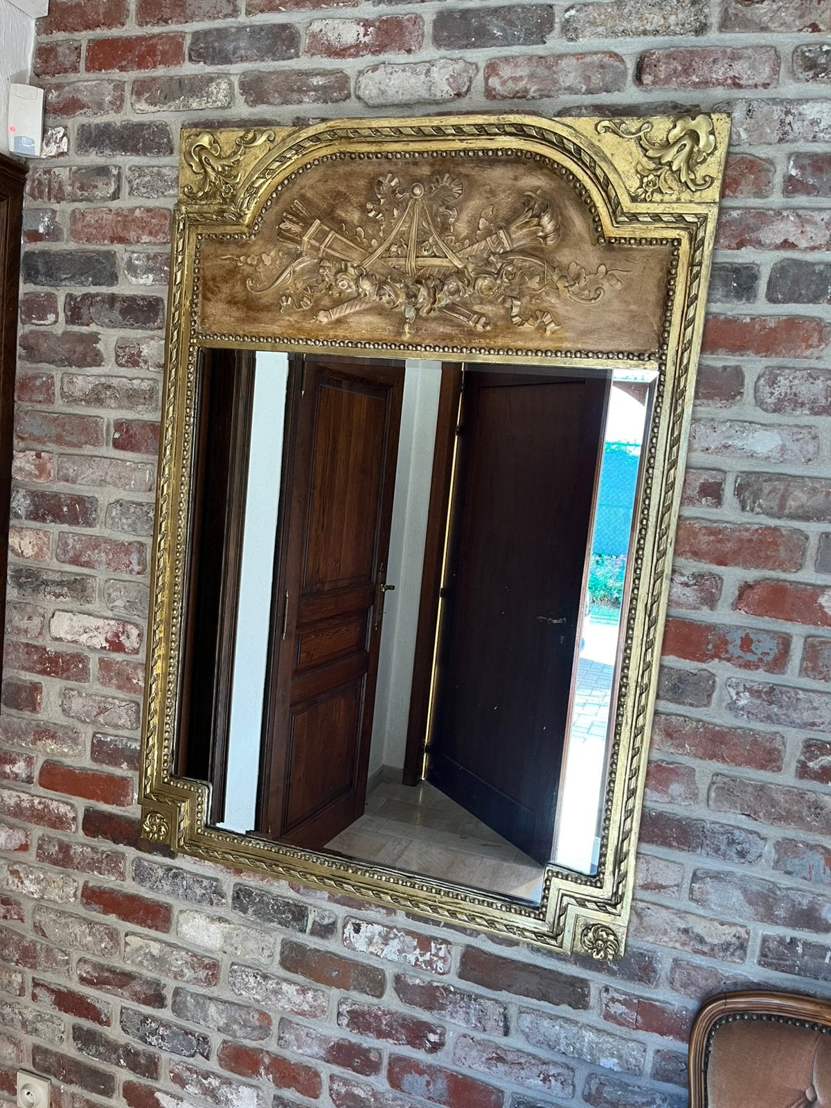 Miroir à vendre, Enlèvement