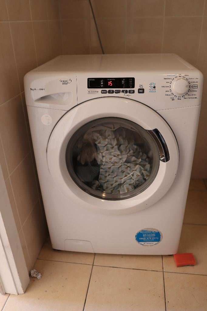 Wasmachine, Elektronische apparatuur, Wasmachines, Ophalen, 1200 tot 1600 toeren, Gebruikt, 4 tot 6 kg