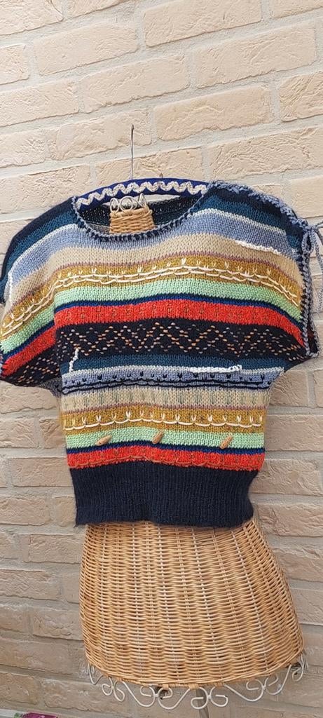 Truitje maat m/l 50cm van oksel tot oksel, Vêtements | Femmes, Pulls & Gilets, Enlèvement ou Envoi, Comme neuf, Taille 38/40 (M)
