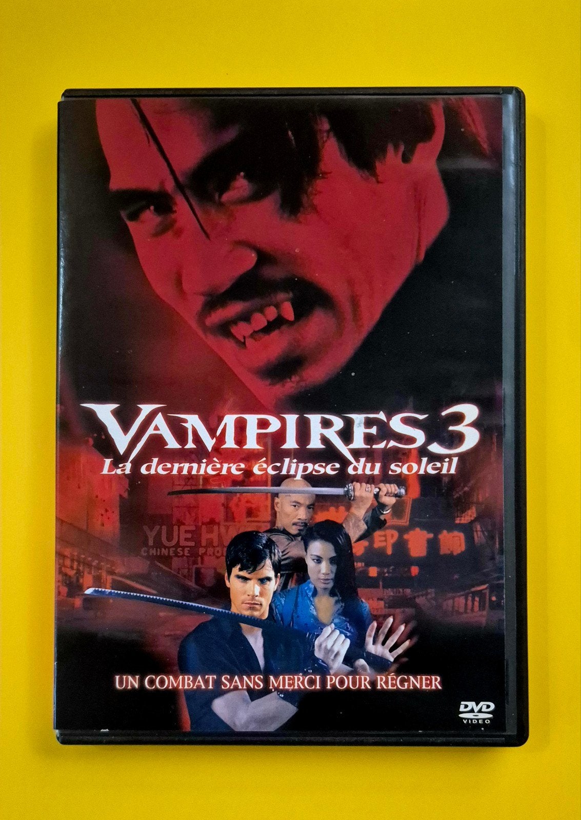 DVD 📀 Vampires 3 - Horreur V2, Cd's en Dvd's, Dvd's | Horror, Vampiers of Zombies, Vanaf 16 jaar, Ophalen of Verzenden, Engels
