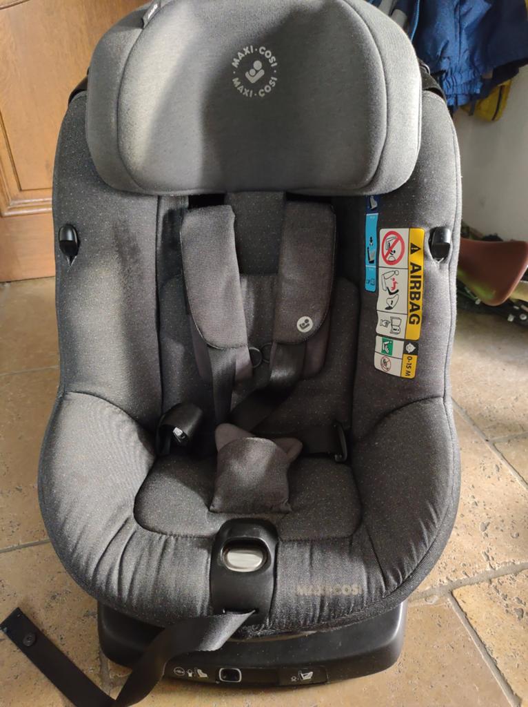 Maxi cosi autostoel AxissFix (5-18 kg) groep 2-3, Ophalen