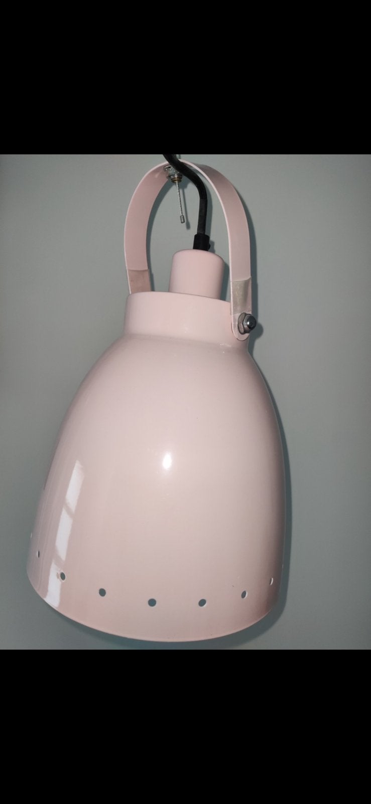 Lampe rose, Enlèvement, Comme neuf