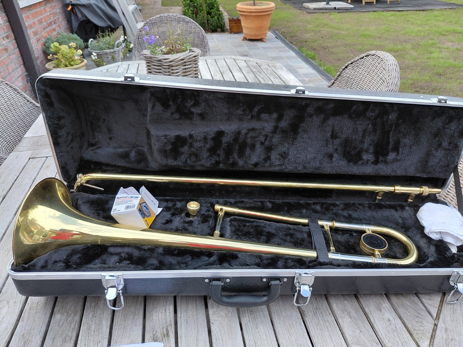nog als nieuw trombone sherry stone, Ophalen, Met koffer