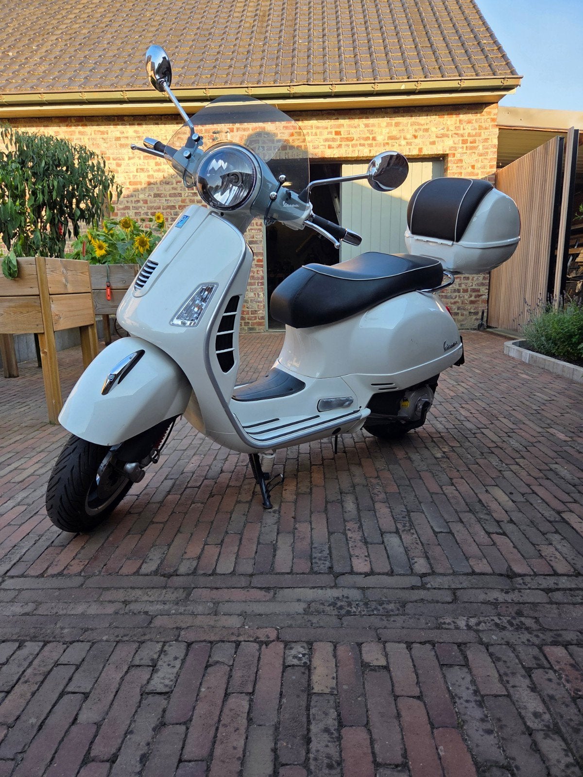 vespa gts 125, Ophalen, Gebruikt, Vespa