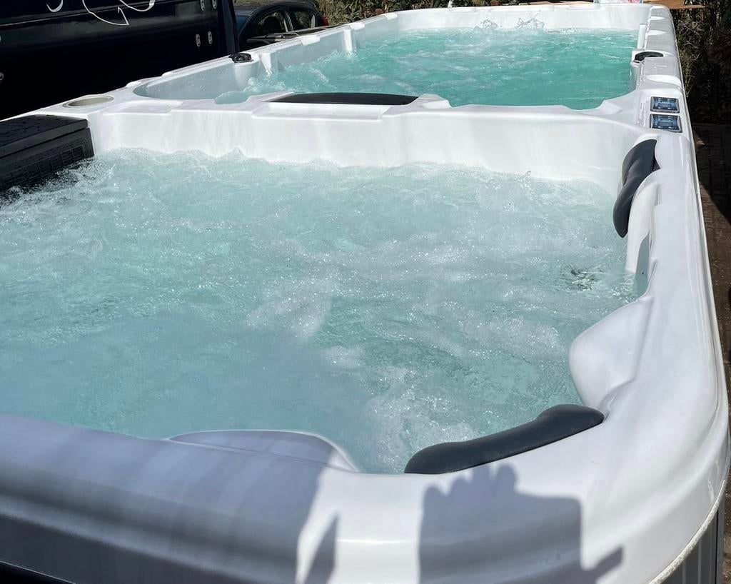 Comfortabele 8 pers. Passion Zwemspa Aquatic 3 incl Garantie, Jardin & Terrasse, Enlèvement, Comme neuf